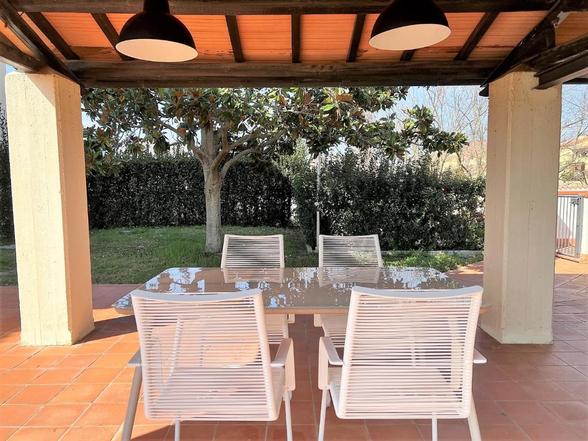 Villa Lavinia B&B Montescudaio Luaran gambar