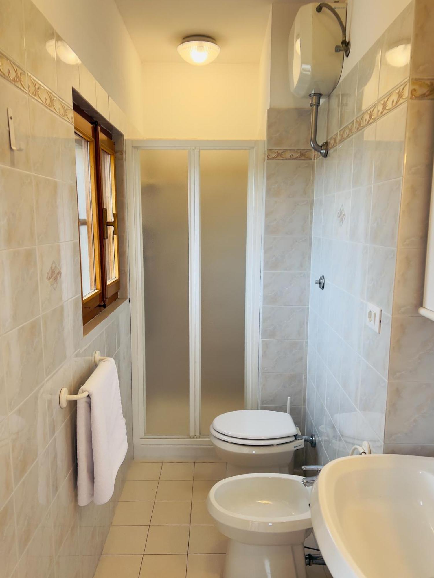 Villa Lavinia B&B Montescudaio Bilik gambar