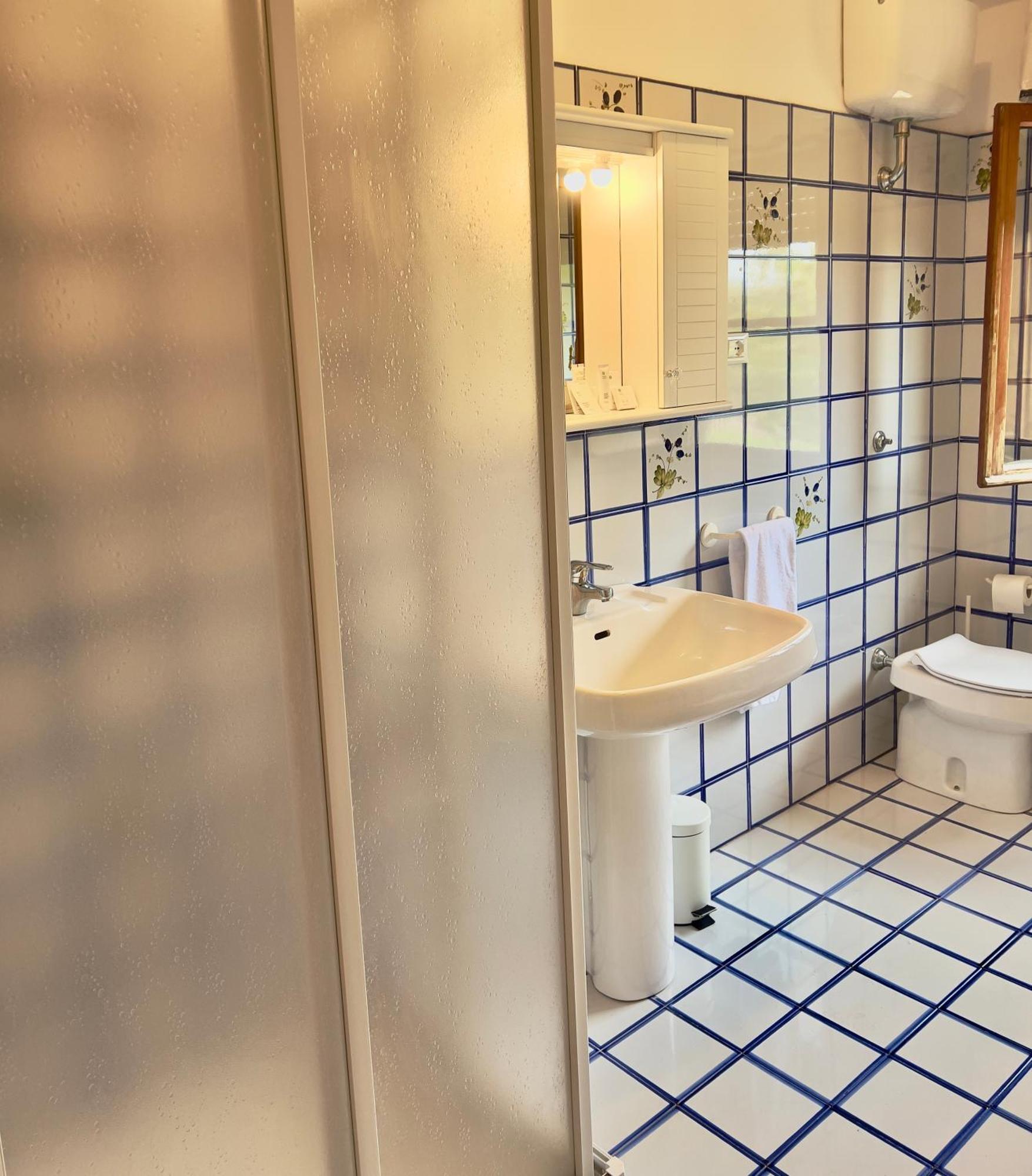 Villa Lavinia B&B Montescudaio Bilik gambar